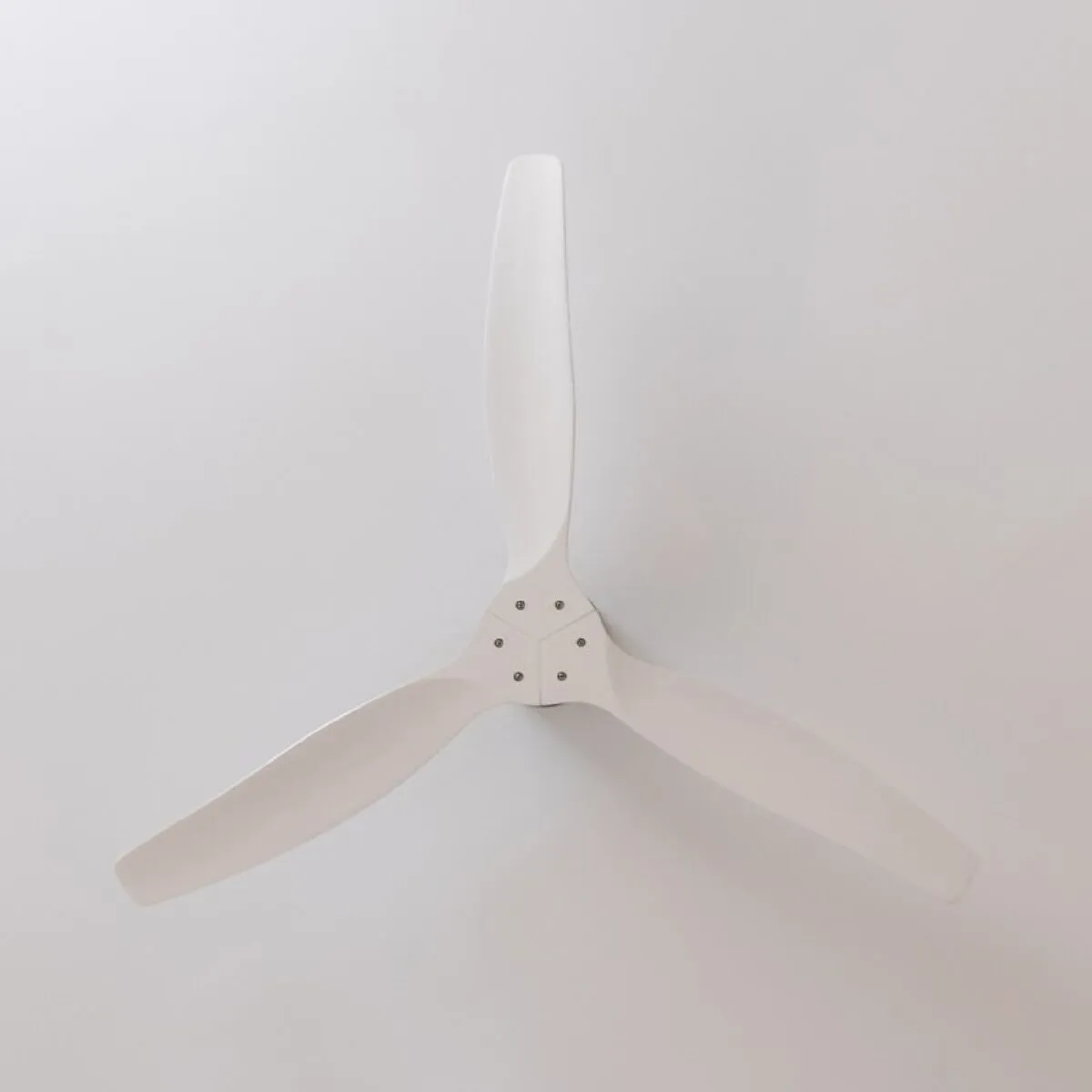 Ceiling Fan Cecotec Aero 5500 Aqua IronWhite Connected White 40 W