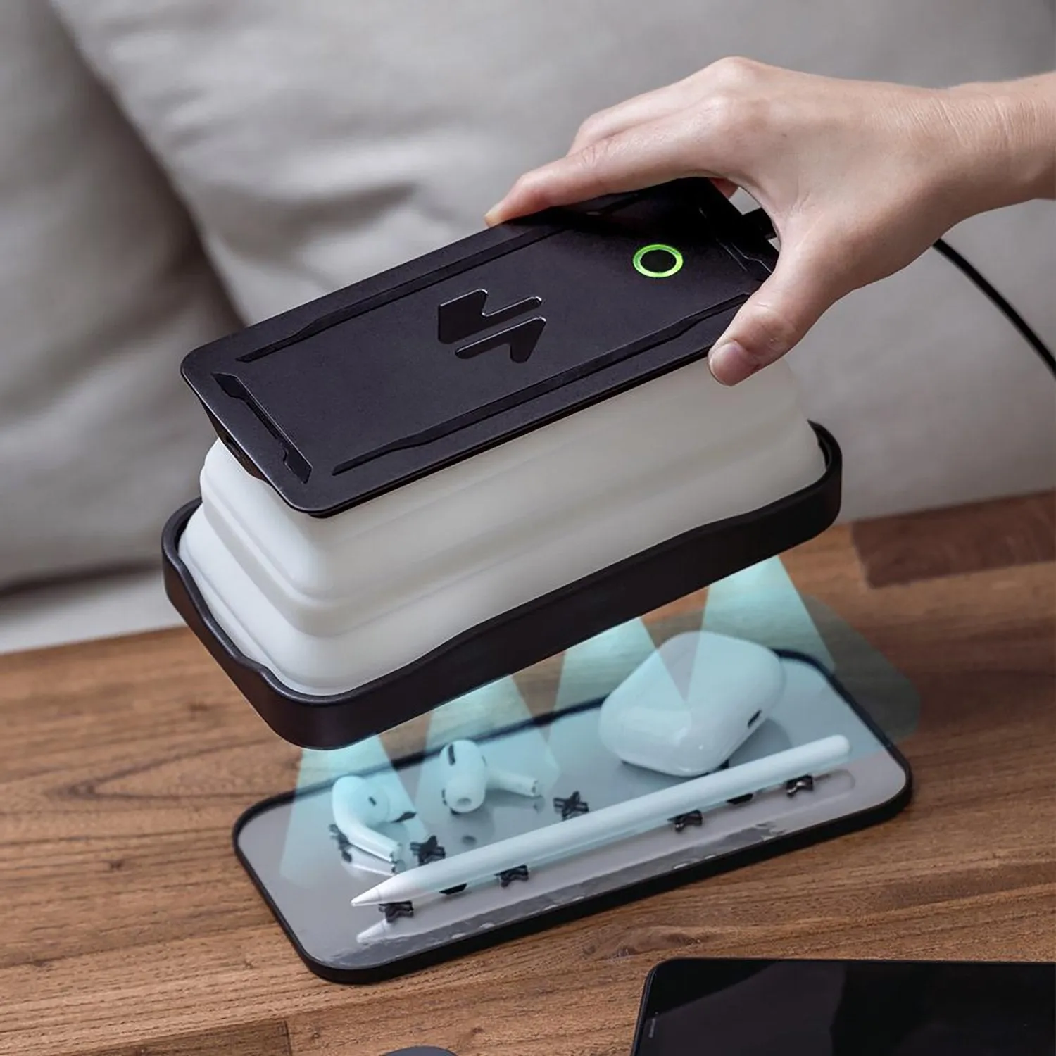 Cell, UV Sanitizer and Wireless Charger (Glow)