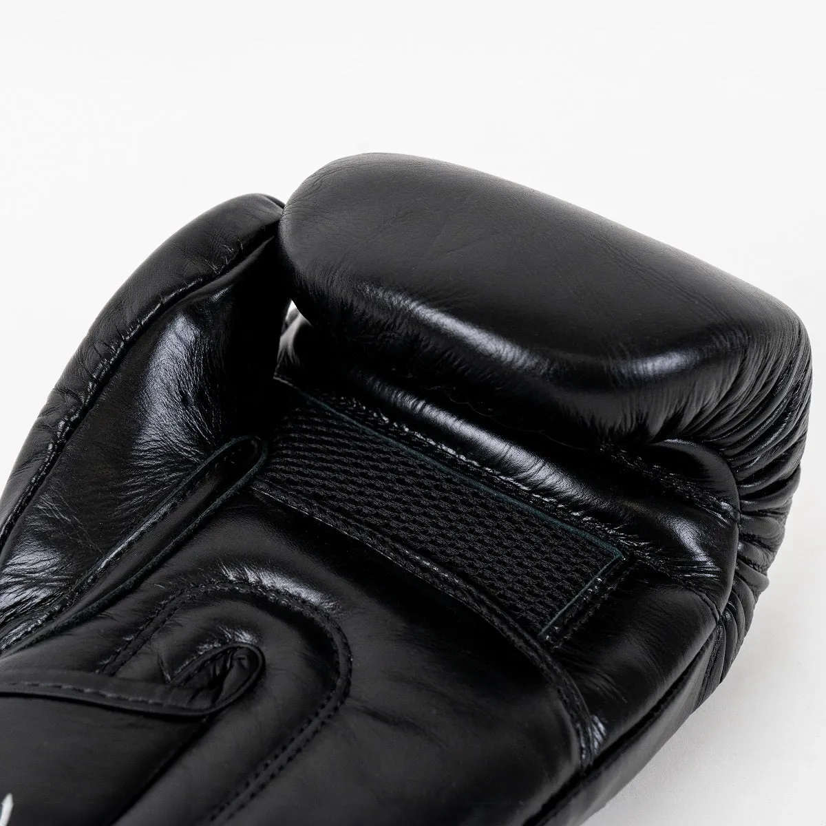 Knockout Pro3 Boxing Gloves