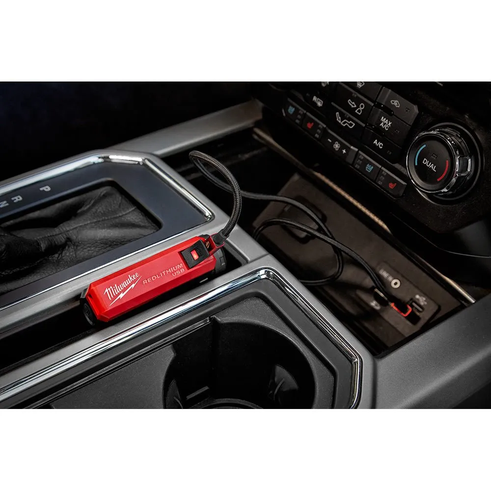 Milwaukee 48-59-2013 -  RedLithium USB Charger & Power Source Kit